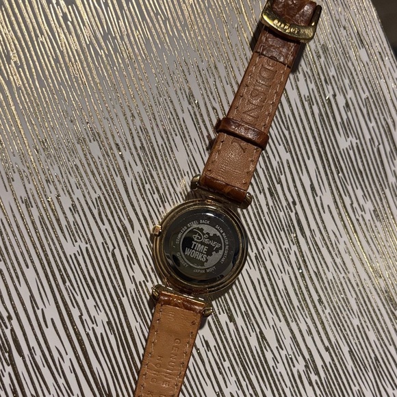 Vintage “Disney ArielWatch Mother Of Pearl Face Disney Park 90s - Picture 4 of 5